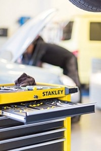Stanley FatMax Werkstattwagen / Werkzeugwagen, Transmodul-System (mit 7 Schubladen, 2 Schlüsseln, bis 300 kg Gesamtbelastbarkeit, mit 4 Rollen fest und schwenkbar, rutschhemmende Matten) STMT1-74306 - 4