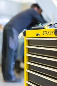 Stanley FatMax Werkstattwagen / Werkzeugwagen, Transmodul-System (mit 7 Schubladen, 2 Schlüsseln, bis 300 kg Gesamtbelastbarkeit, mit 4 Rollen fest und schwenkbar, rutschhemmende Matten) STMT1-74306 - 5
