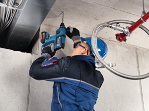 Bosch Professional 18V Akku Bohrhammer GBH 18 V-EC mit SDS-plus 2x 4,0 Ah Akku Ladegerät L-BOXX (18 Volt Schlagenergie: 1,7 J max. Bohr-Ø Stahl: 13 mm) - 2